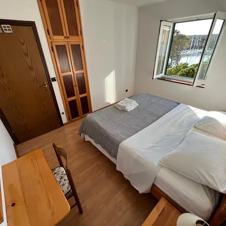 Beachfront Lovro By Pag Tours