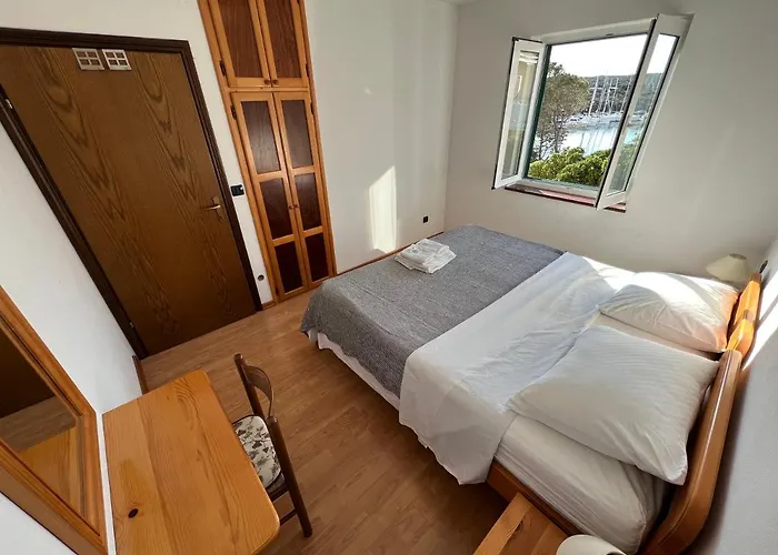 Beachfront Lovro By Pag Tours