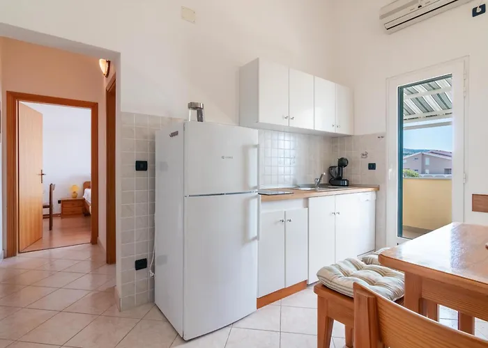 Beachfront Lovro By Pag Tours Guest house