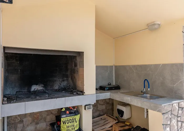 Beachfront Lovro By Pag Tours Guest house