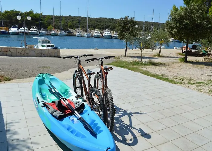 Beachfront Lovro By Pag Tours Guest house